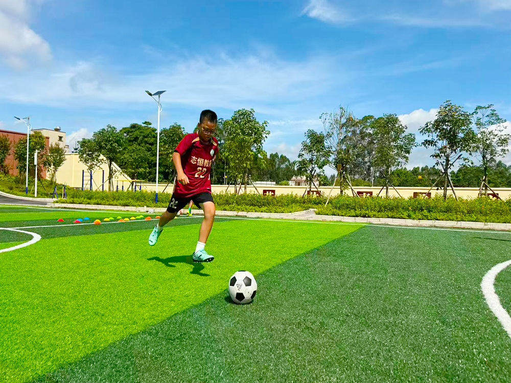 惠州周边教育不听话小孩学校怎么联系？本地寄宿培育机构选择指南